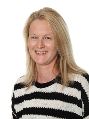 Miss Kate Griffiths